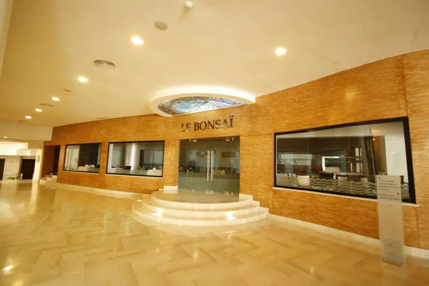 NOVOSTAR DAR KHAYAM  3*-9