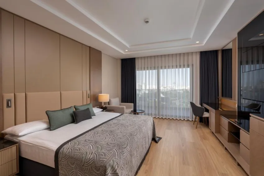 MIRACLE RESORT HOTEL  5*-82