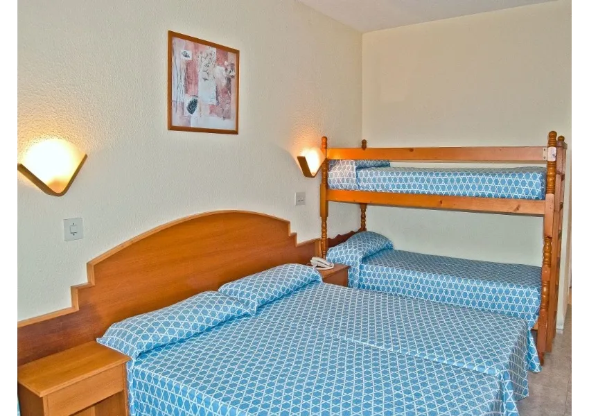 BQ Delfin Azul 3*-20