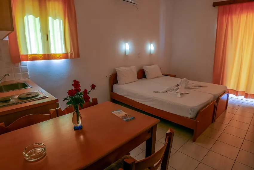 Alexandros Apartments 3*-8