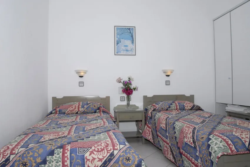 Sunshine Garden Apartments 2*-6