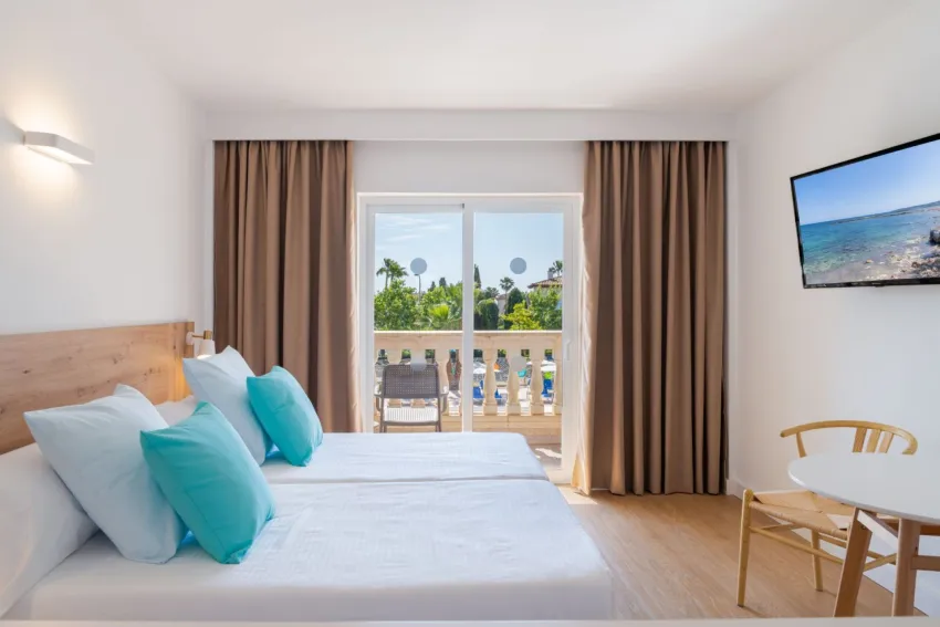 Caprice Isabel Aparthotel 3*-6