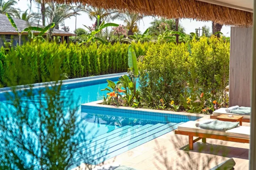 ROYAL WINGS HOTEL  5*-40