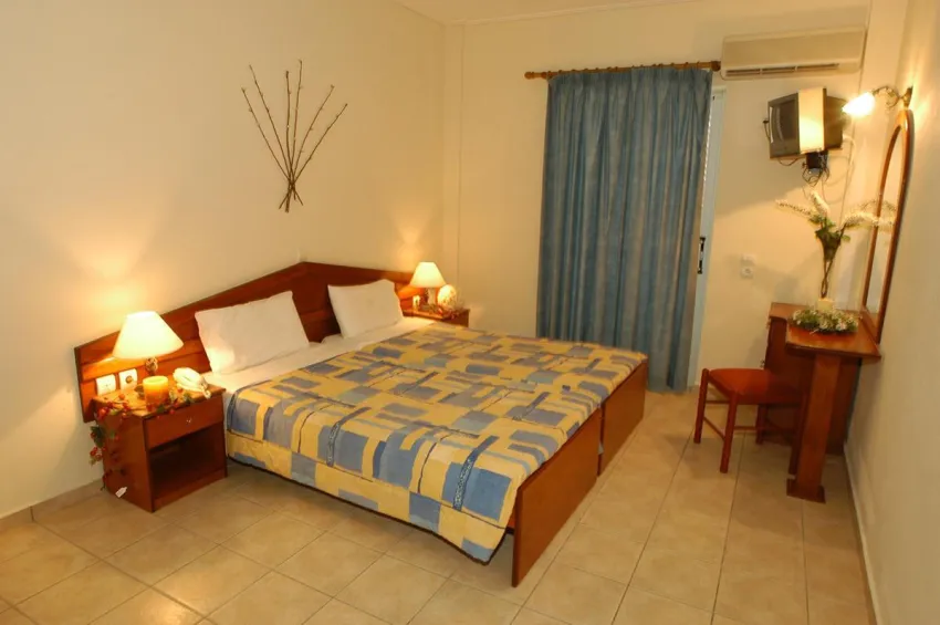 Petros Hotel 3*-11