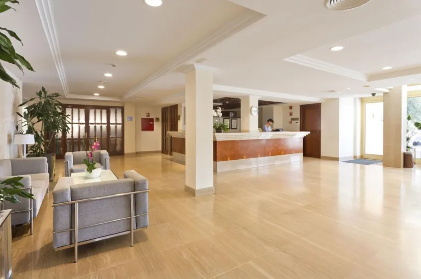 Mercedes Hipotels 4*-2