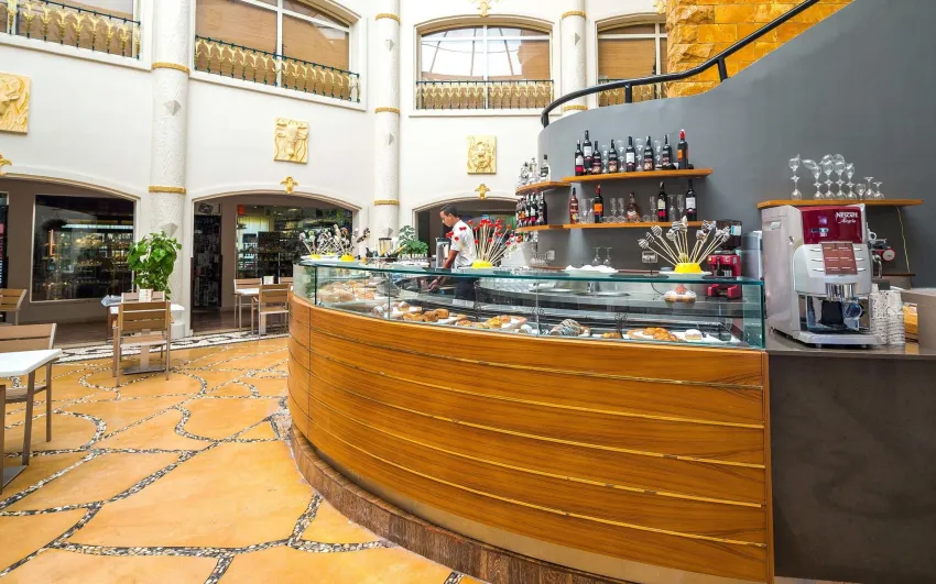 Caribbean World Resort 5*-80