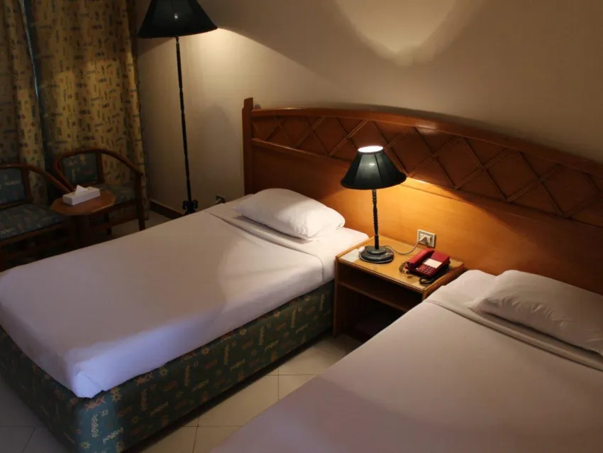 Dive Inn Resort 4*-9
