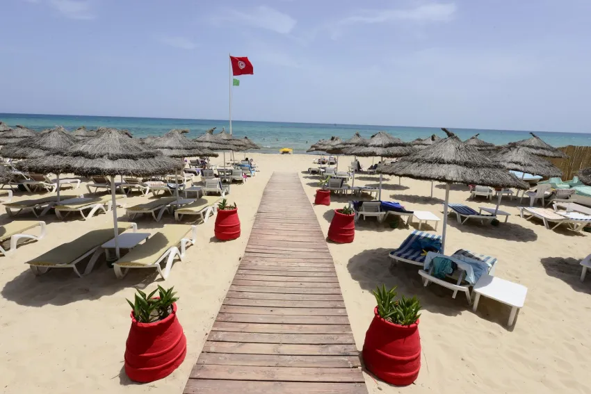 Royal Nozha Beach 4*-10