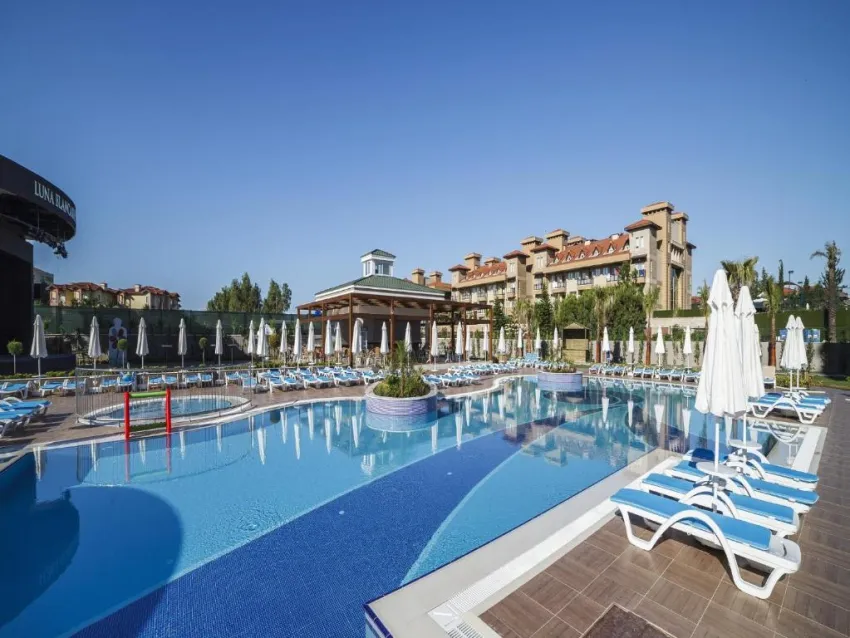 LUNA BLANCA RESORT & SPA  5*-13