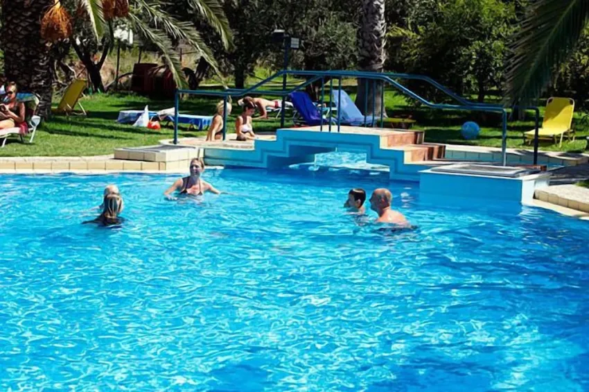 Lycasti Maisonettes 3*-38