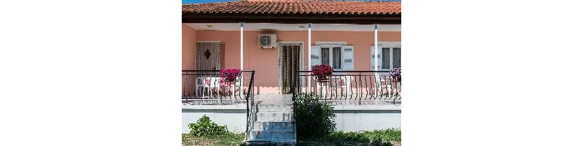 Roussas Studios and Apartments 2*-27