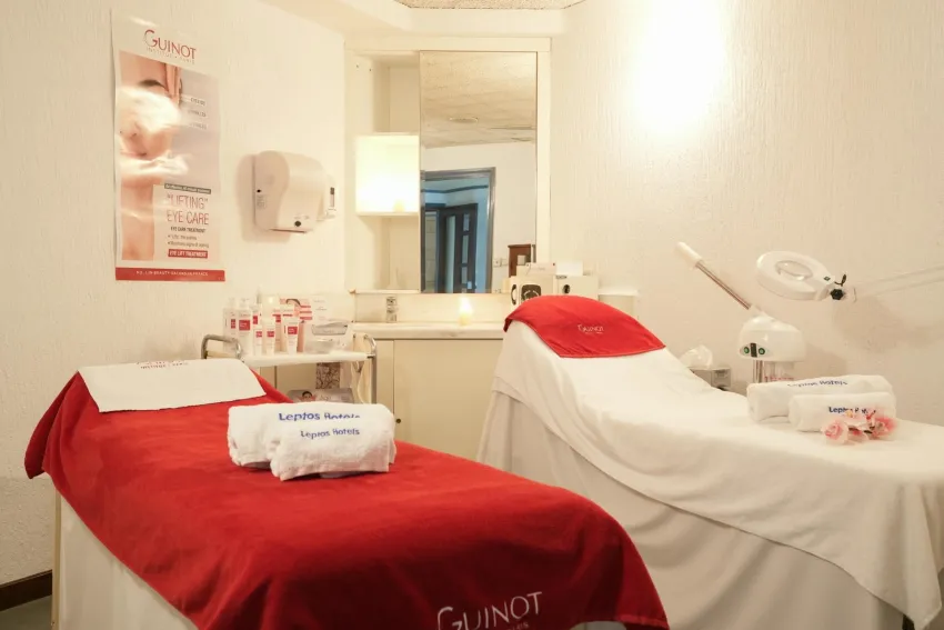 Paphos Gardens Holiday Resort 3*-10