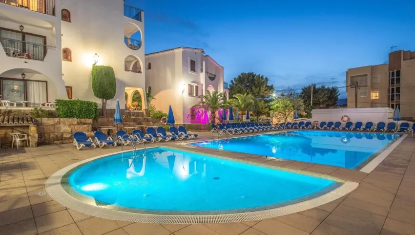 FlipFlop Surfing Playa Apartments 2*-25