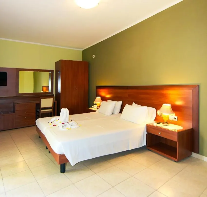 Esmeralda Hotel 3*-8