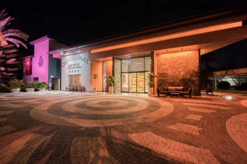 ORFEUS PARK HOTEL  4*-23