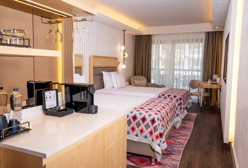 Lara Barut Collection 5*-4