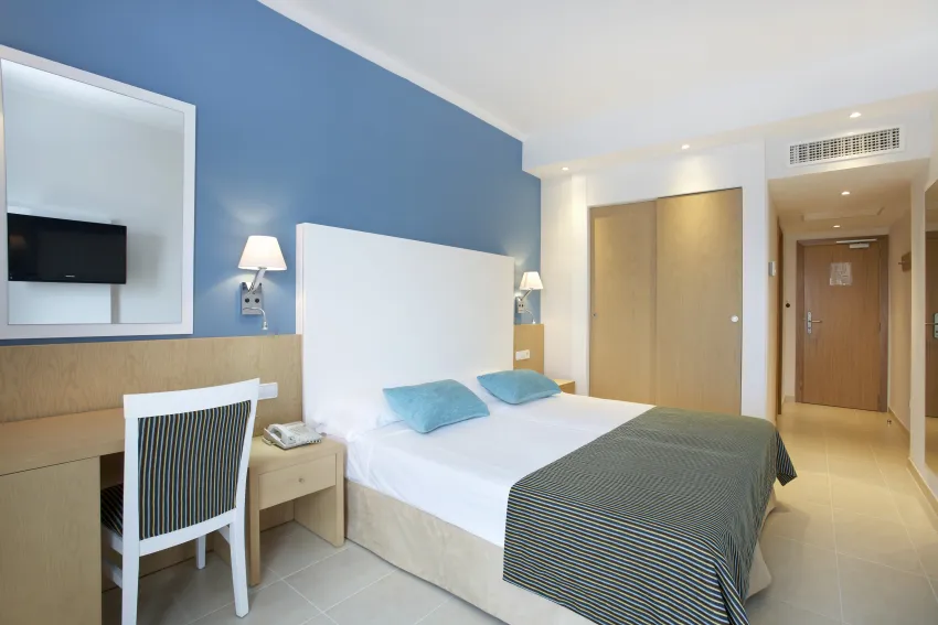 Universal Hotel Marques 4*-39