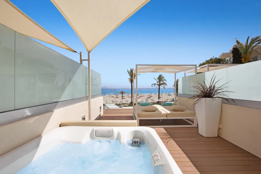 VIVA Golf Adults Only 18+ 4*-12