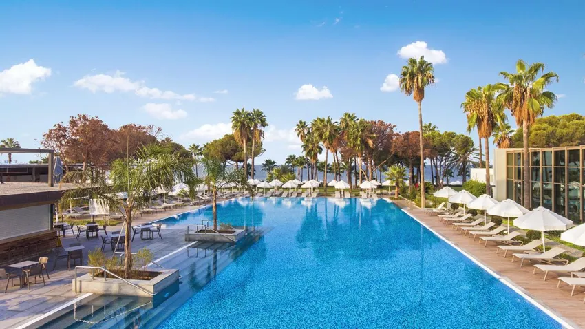 ACANTHUS & CENNET BARUT COLLECTION  5*-53