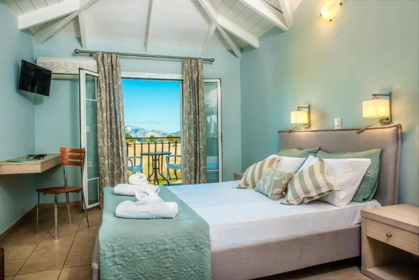 Herodotos Studios 3*-18