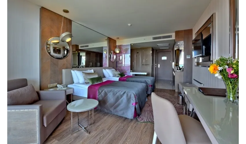 Side Star Elegance 5*-5