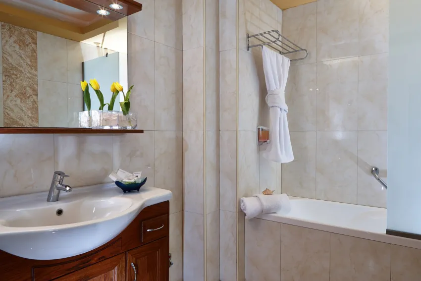 St. Constantin 4*-17