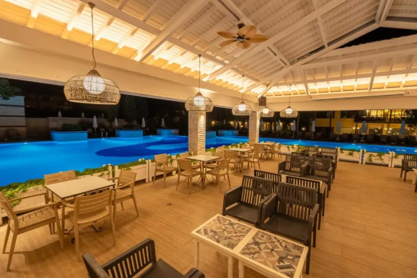 CHAMPION HOLIDAY VILLAGE  5*-26