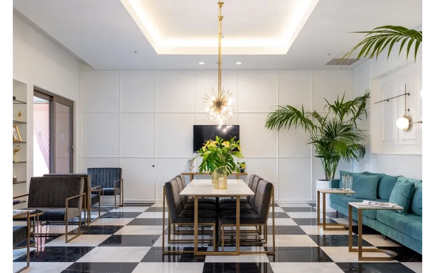 Akra V Hotel 4*-7
