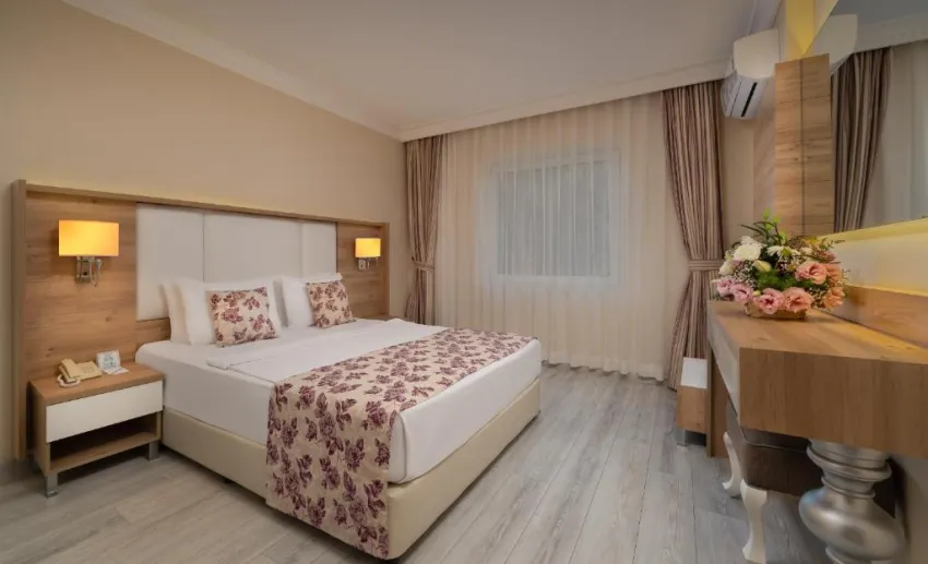 ROYAL GARDEN BEACH HOTEL  5*-15
