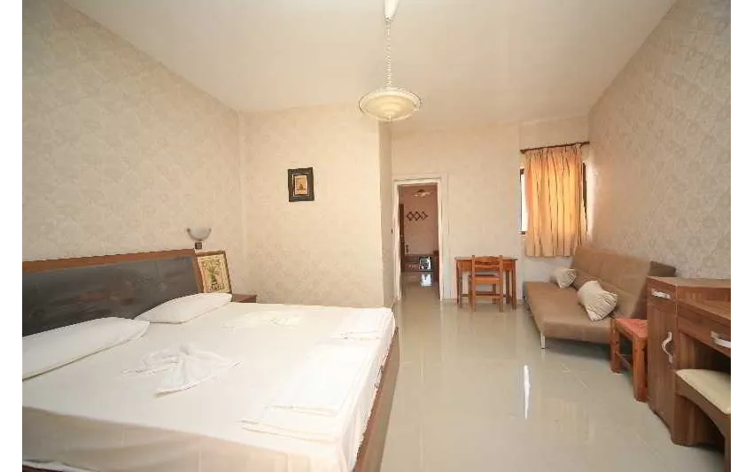 Maria Apartments 3*-6