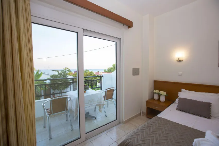 Tsambikos Apartments 3*-19