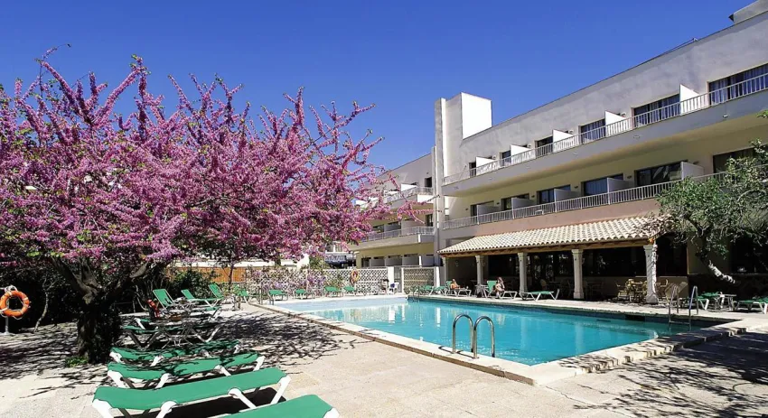 Gaya Hotel 3*-2