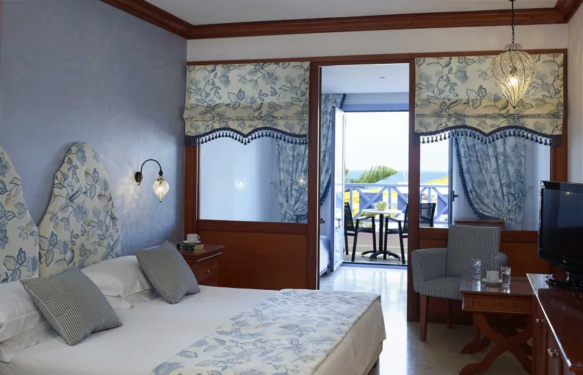Serita Beach 5*-15