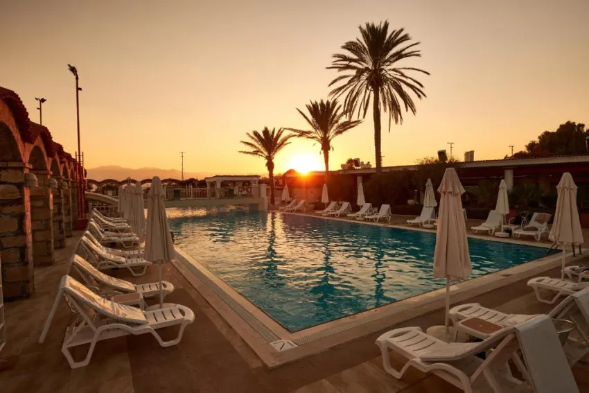 CLUB HOTEL SERA  5*-18