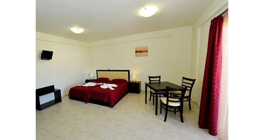 Golden Rose Suites 4*-17