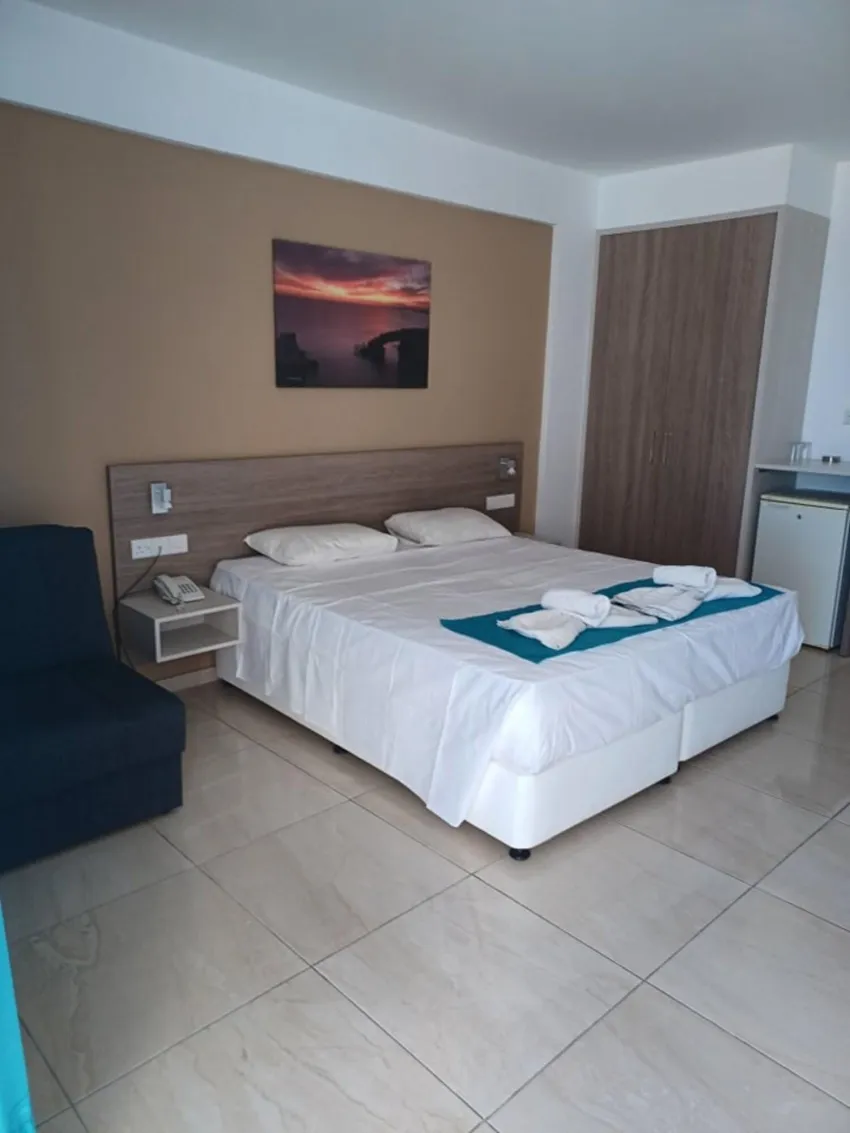 Sunny Blue Hotel 3*-25