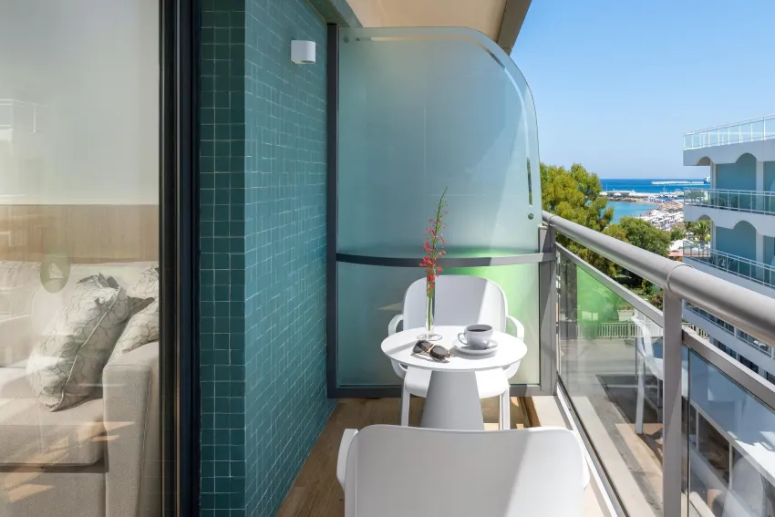 Mediterranean Hotel 4*-95