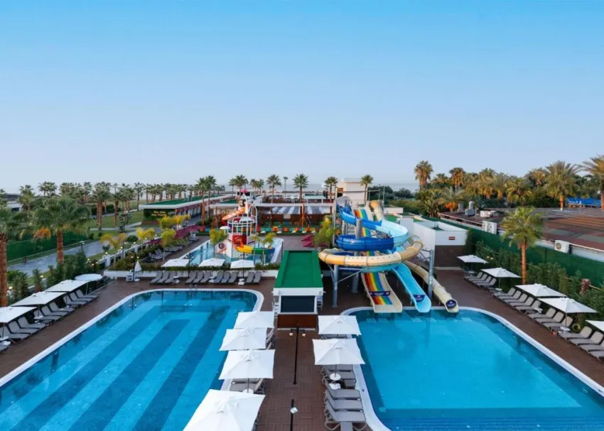 SERENITY QUEEN HOTEL  5*-27