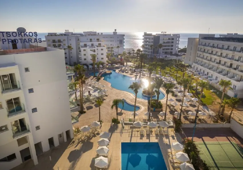 Tsokkos Beach Hotel 4*-4