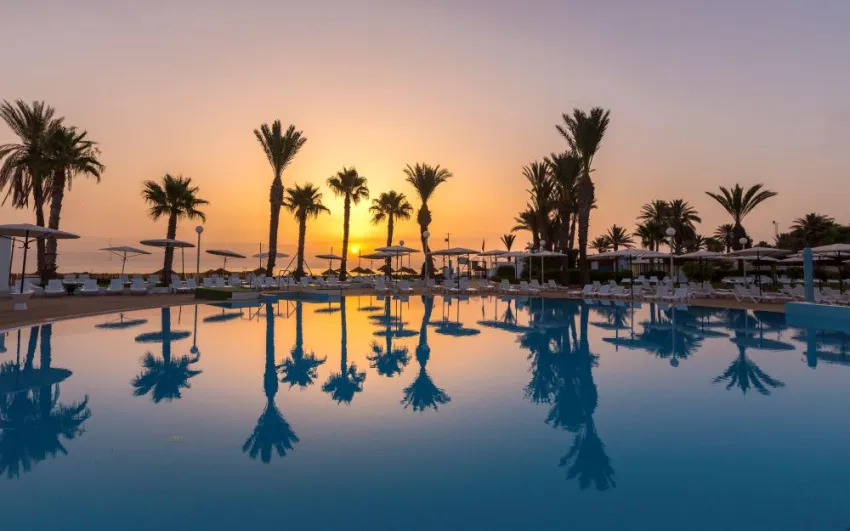 EL MOURADI SKANES  4*-28