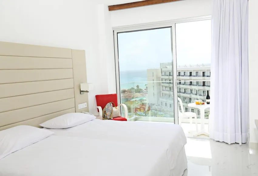 Tsokkos Beach Hotel 4*-10