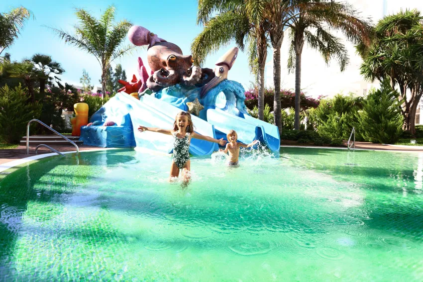 Iberostar Waves Ciudad Blanca 4*-73