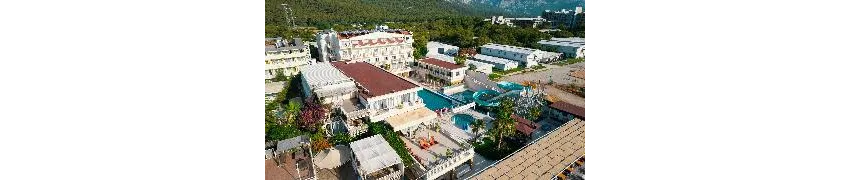 La Perla Hotel 4*-70