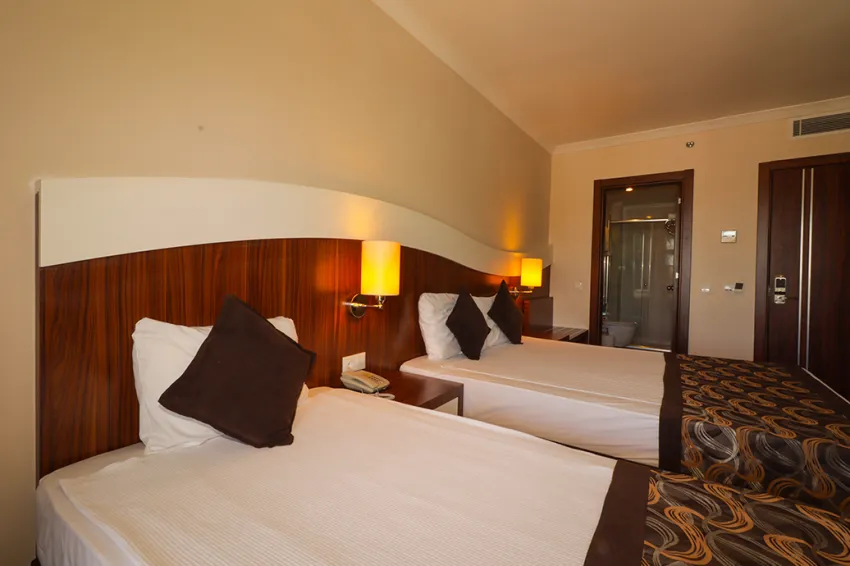 THRONE BEACH RESORT & SPA  5*-26