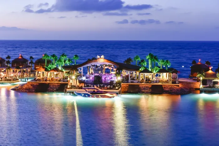 Cratos Premium Hotel & Casino & Spa 5* - Kyrenia (north cyprus) - Cipru