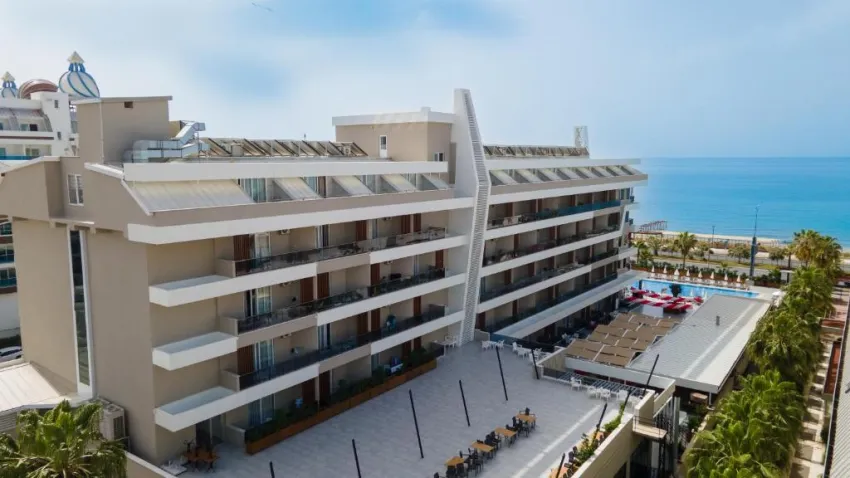 GRAND KOLIBRI PRESTIGE & SPA  5*-38