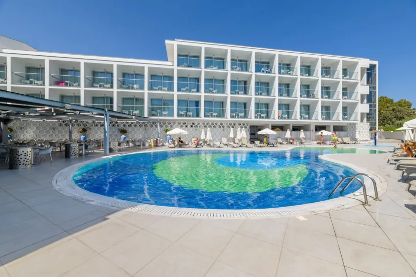 River Rock Hotel 3*-8