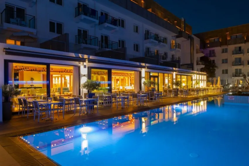 Anemi Hotel & Suites 4*-5