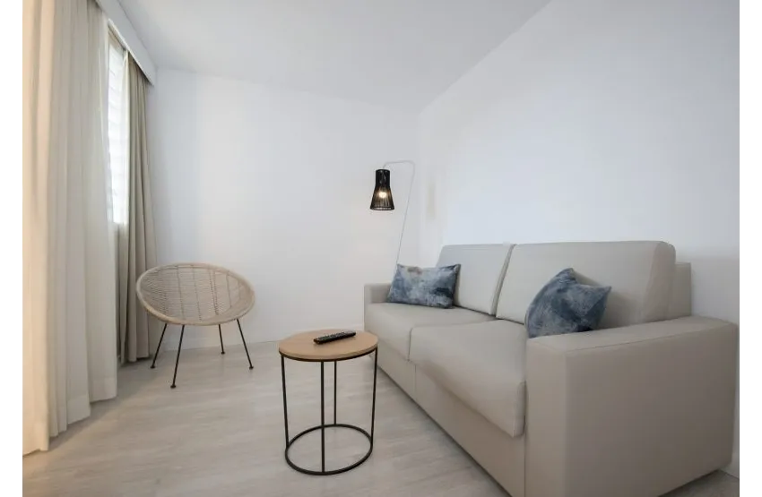 Globales Cala Bona Suites 4*-8