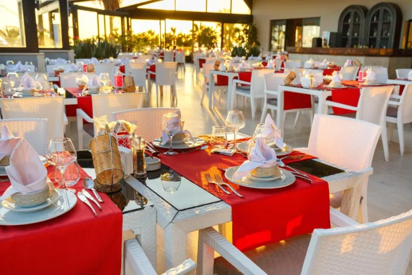 JUSTINIANO CLUB PARK CONTI  5*-13